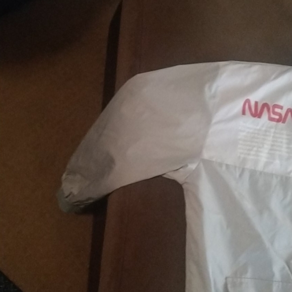 Jacket - Picture 3 of 7